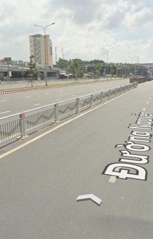 cần bân mặt tiền nguyễn văn linh