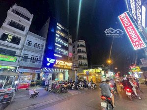 góc 2 mặt tiền lê đức thọ 6 tầng +thang máy,hđt tốt