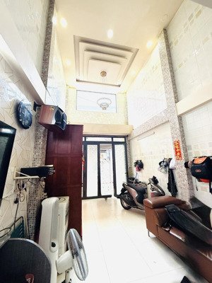 siêu phẩm quận 6 hẻm xe hơi, cách 50m mặt tiền phan văn khỏe 5 tầng 5pn - 6wc - chỉ8.3tỷ