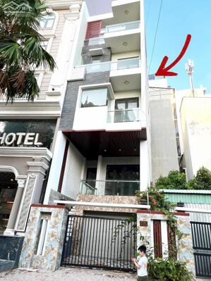 cho thuê nhà có thang máy, mặt tiền đường phạm ngọc thạch TTTM cái khế