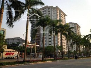 cho thuê căn 2pn full giá 9tr cc 7a lê đức thọ. liên hệ 