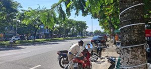 bán gấp nhà 2 tầng 135m2, mt lê văn hiến, ngũ hành sơn giá 13 tỷ