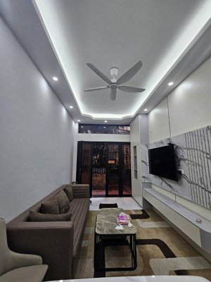 bán nhà ngõ lệnh cư thông sang ngõ 360 xã đàn, nhà đẹp gần phố giá tốt