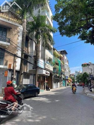 nhà mặt phố đông quan cầu giấy - ôtô tránh - vị trí đắc địa - kinh doanh đỉnh - giá cực tốt 16,6 tỷ