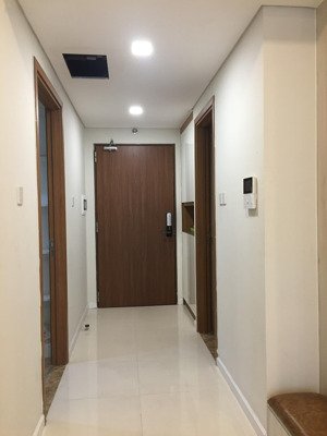 cho thuê căn hộ rivera park ,2pn ,2wc ,88m2, căn góc , view quận 1 , nội thất cơ bản, giá 18 triệu