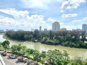 hàng hiếm - bán cặp đập thông m8 midtown 249m2 6pn view sông 2 ô xe chỉ 32 tỷ. lh lan 