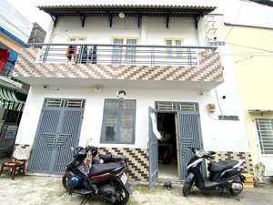 nhà hiếm trung tâm tân phú- giảm 300tr - nhỉnh 4 tỷ - ô tô vào tận bếp - bank cho vay hơn 3 tỷ