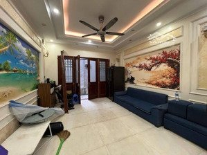 bán nhà dân xây vân canh hoài đức,6 ngủ,gần đường 70,đường 422 gần trường fpt gần trường cấp 1,2