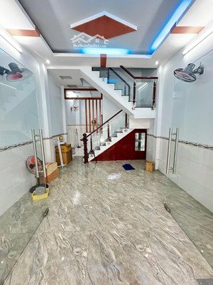 nhà lê văn quới (4x10m), 2 lầu, sân thượng, 3pn-3wc