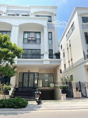 bán nhà 5 tầng vạn phúc (9x20m = 180m2) hoàn thiện nội thất giá 36 tỉ tl