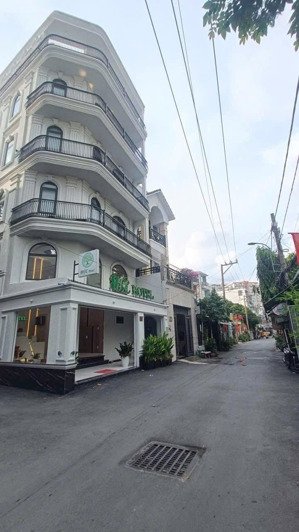 bán khách sạn mới 18p, khoán 110tr phạm văn chiêu p9 gò vấp