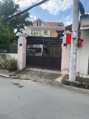 chính chủ cần bán căn nhà phố số 28 đường 17 phường linh trung tp thủ đức chỉ 15 tỷ mtg