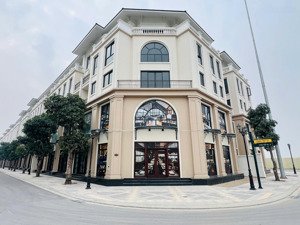 quỹ các căn góc đẹp đối diện chung cư tại vin 2-3 cực đẹp giá cực tốt