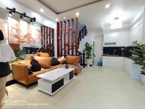 bắt đáy! lạc long quân - bưởi, ngõ ô tô, 50m ô tô đỗ, 2 thoáng, gần phố, nhà đẹp ở ngay, 36m2*5t