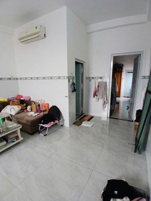 bán nhà lê quang sung q6, gần chợ cây gõ (4,6x25) 3 lầu. chỉ 13,5 tỷ