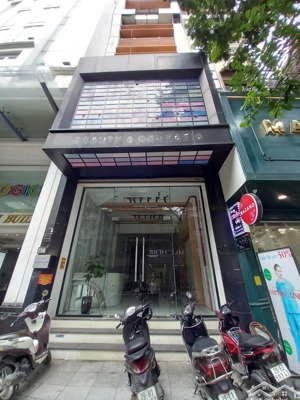 cho thuê mặt bằng mặt phố bà triệu - hai bà trưng - thích hợp kinh doanh thời trang, làm đẹp.