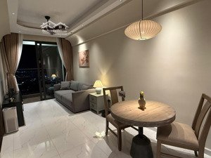 cho thuê căn hộ full nội thất thiết kế xách vali vào ở