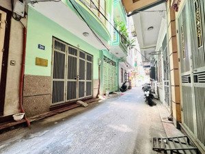 bán nhà trung kính - oto đỗ cửa - gần phố - 45m 5t - vừa ở haowjc cho thuê - chủ cần bán
