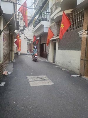 phân lô quân đội - gần bảo tàng không quân - 45m2 x 5t - 10m ra ô tô - giá 7.3 tỷ