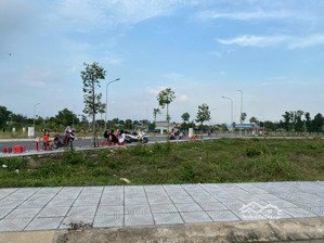 chính chủ sang lại nền đất dự án river town - shr 2025 - cấp phép xây dựng ngay - thổ cư 100%