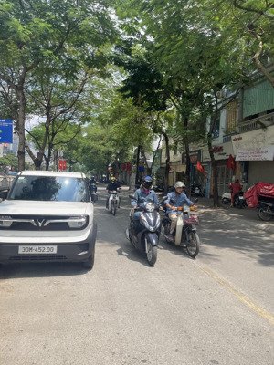 bán nhà mp vũ tông phan - thanh xuân. dt 45m2 x mt 4.5m. giá 20.5 tỷ