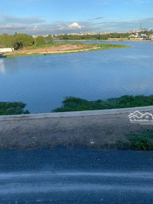 siêu phẩm nhà phố 4 tầng view sông cực đẹp ở trung tâm gò vấp