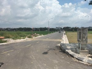 chính chủ gửi bán gấp thạc quả - dục tú ( cũ ) bây giờ. xã đông anh - hn. dt : 40m2. mt 4m = ậu