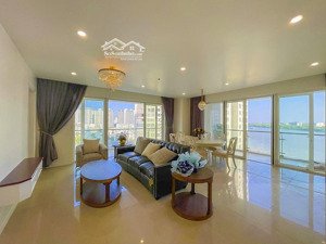cần bán căn hộ tại diamond island tầng cao tháp brilliant view sông gồm 3 phòng ngủ diện tích 180m2
