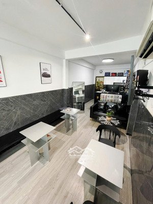 mặt bằng đẹp kinh doanh 36m2 quận 7