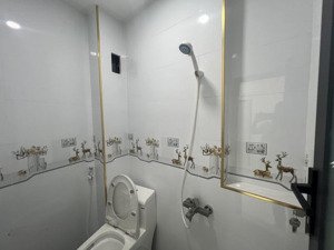 chủ cần bán gấp giảm 200tr - nhà mai hắc đế - 19m2 - gần mặt tiền quận 8 - nhỉnh 2 tỷ - p15 - q8