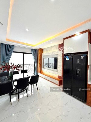 chủ cần bán gấp trong tháng. 6 tầng, thang máy, chỉ 8 tỷ. chủ đi để lại cả dép