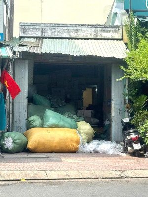 bán nhà mt đ.trần quang quá - tân phú, nhà nát, 4m x 20m, giá 7,8 tỷ