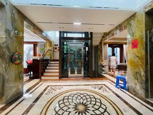 trung hoà - mặt phố thang máy - vỉa hè kinh doanh. 75m x 5t. mt 5m. tl trực tiếp