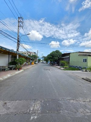 bán 2 lô đất dâud tư gần đuòng trần văn ơn, dĩ an, bình dương