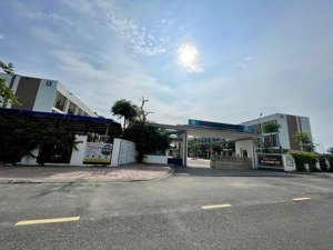 phân lô ô tô đỗ cổng.gần trường học tạ hoàng cơ, gần khu đô thị liên ninh mới