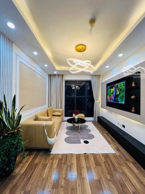 chủ nhà vừa gửi bán căn hộ 2 phòng ngủ mới với mức giá cực hấp dẫn tại goldmark city