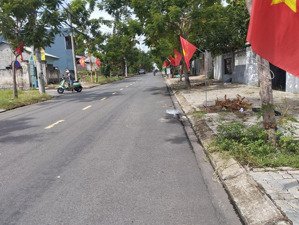 chủ cần bán gấp nhà 2tầng đường mỹ an ngủ hành sơn tpđn