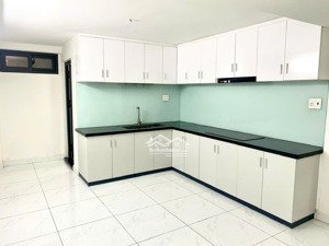 bán nhà 2 mặt tiền trường chinh dt: 4x18, 2 lầu, p14, tân bình