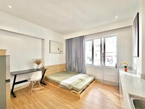 cho thuê phòng full nội thất cửa sổ lớn thoáng mát ở bình thạnh giáp quận 1, quận 3- lh: 