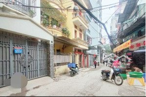 bán nhà hoàng hoa thám ba đình gần hồ tây, ngõ rộng, thoáng sáng