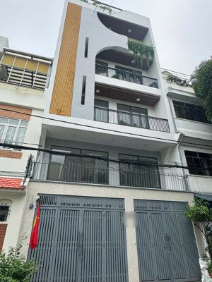 bán gấp nhà mới xây-thang máy, hxh 5m đường trường sơn-dt: 4.4x20.5m-6 tầng- 15.5 tỷ tl