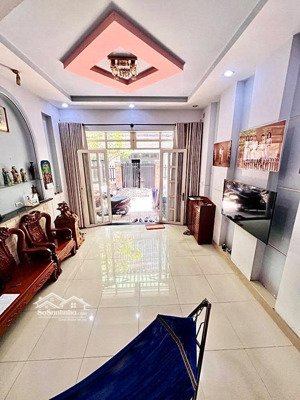 vip phú nhuận - nhà đẹp hxh phan đình phùng chỉ hơn 4tỷ - 49,5m2
