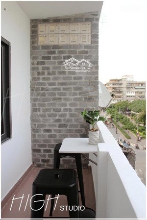 bán gấp căn đôi chung cư quận 1 - tặng full nội thất