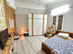 bán nhà cầu giấy, 60m2, 6 tầng, ô tô gần, ngõ thông, 15 tỷ