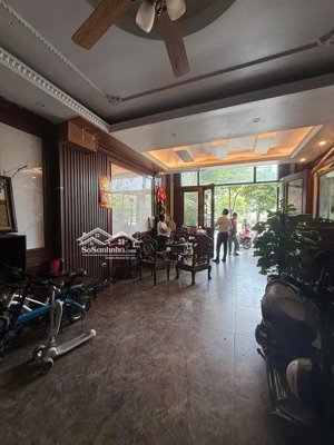 mặt phố đường đôi tố hữu dòng tiền đều 120tr/tháng