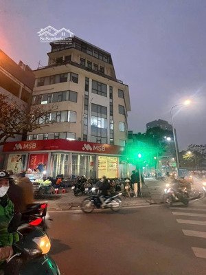 hot! cho thuê nhà mặt phố huỳnh thúc kháng 150m2 x 2 tầng, mặt tiền 8m giá thuê 90triệu, vị trí đẹp