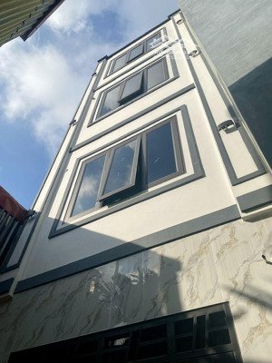 bán nhà mới xây 32m 4 tầng tại thượng mạo- phú lương - hà đông, giá 4.65 tỷ
