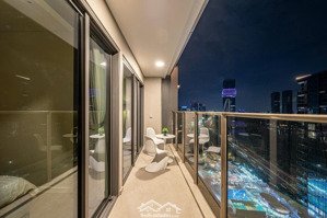 bán căn 2pn tầng cao opera , diện tích 80m2 , giá 26.5 tỷ all in , lh em dung 