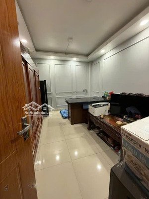 60 m² - 5 tầng - 10.9 tỷ (182 triệu/m²) - tân hải - bán gấp - xuất cảnh đi mỹ