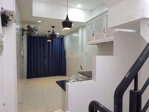 gần mt nguyễn văn cừ, q1 3 tầng 4pn 4wc giá 4,1 tỷ tl